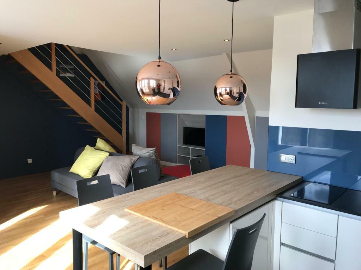 Appartement Duplex, Tours Centre ภายนอก รูปภาพ